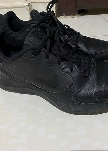 Nike 37