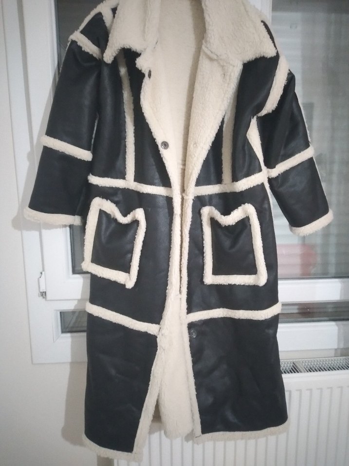 Siyah Deri Kürklü Uzun Kadın Kışlık Ceket - Görsel 2