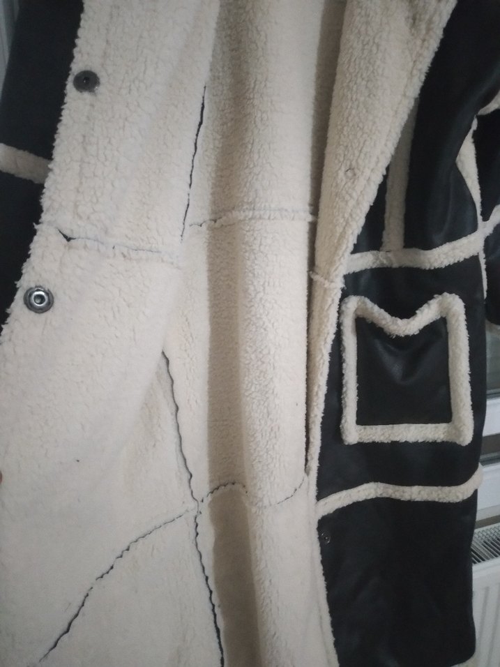 Siyah Deri Kürklü Uzun Kadın Kışlık Ceket - Görsel 5