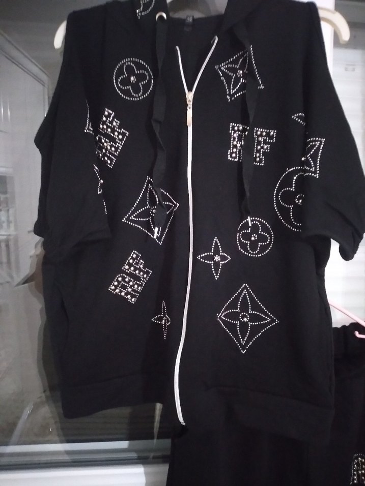 Kadın Siyah Nakışlı Payetli Eşofman Takımı - Görsel 5