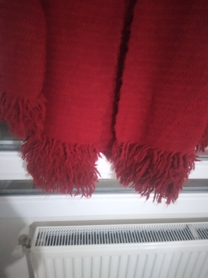 Kırmızı Örgü Kadın Şal - Görsel 4