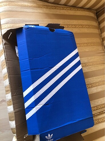 39 Beden beyaz Renk Adidas samba