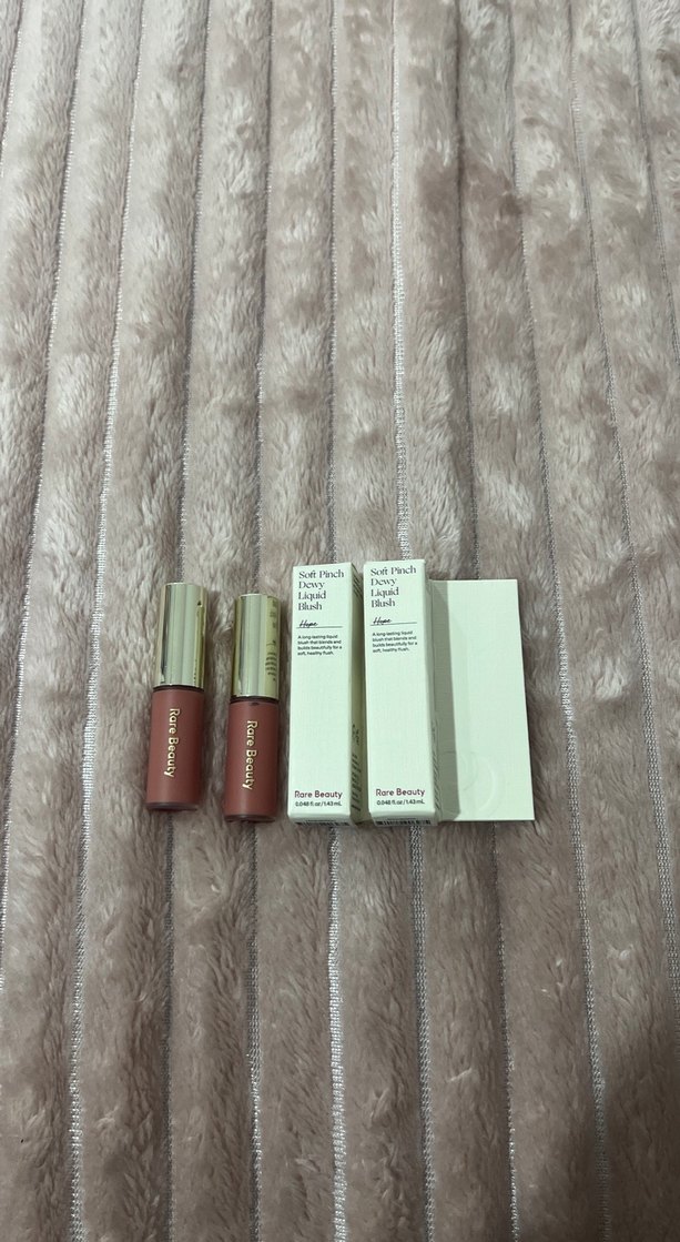 Rare Beauty Soft Pinch Sıvı Allık  mini set -Hope rengi - Görsel 3