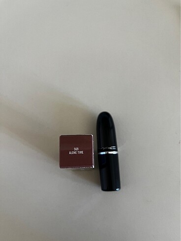MAC Mac alone tıme nude ruj