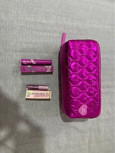 Too faced makyaj çantası lip injection maxımum plump gloss ve rı
