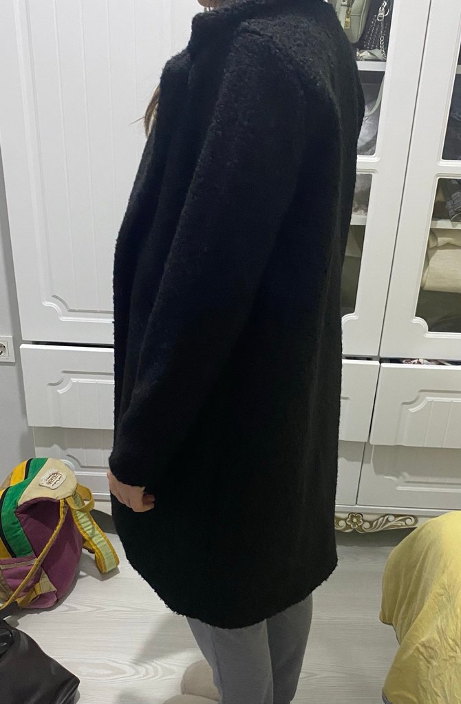 Siyah Peluş Kadın Midi Kaban - Görsel 3