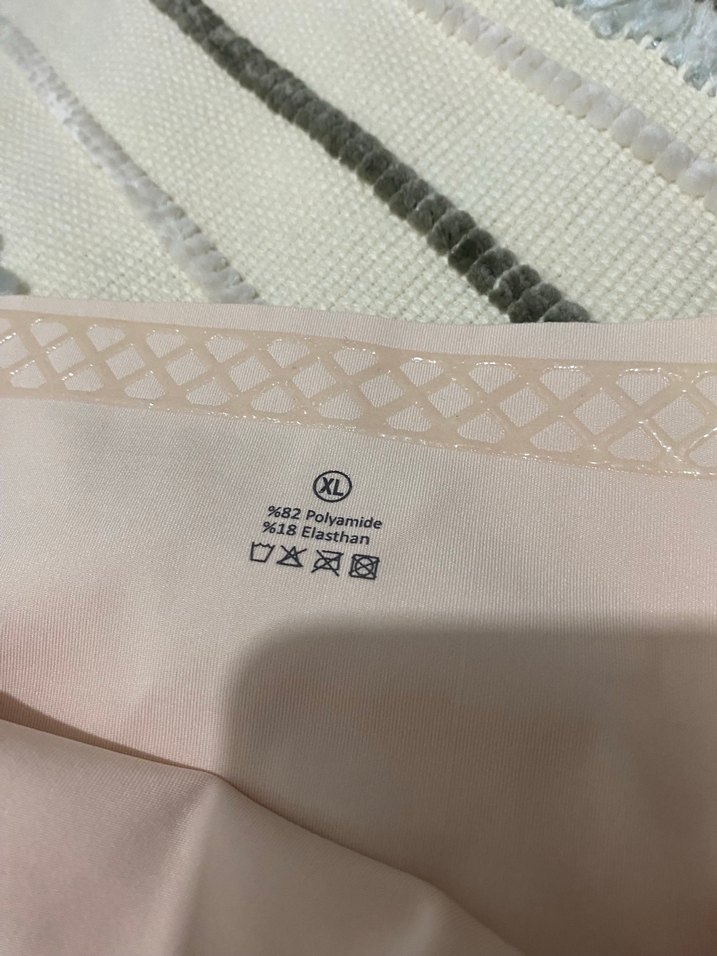 Bej Mini Atletik Stil Kadın İç Çamaşırı - Görsel 5