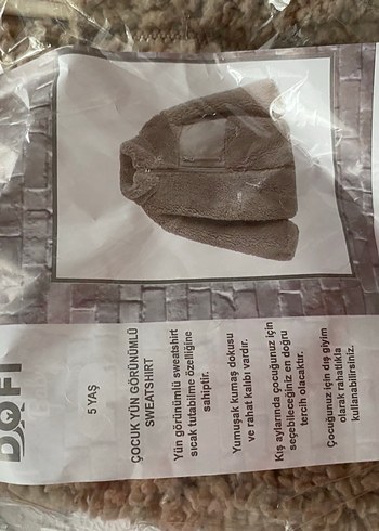 Kahverengi Erkek Çocuk Kürklü Ceket - Görsel 2