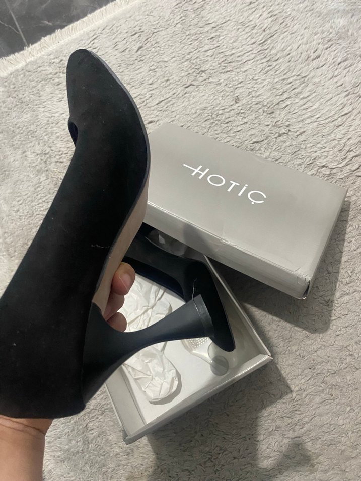 Hotiç Siyah Süet Stiletto Topuklu Ayakkabı - Görsel 4