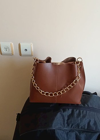 Zincir Detaylı Kahverengi Deri Kadın Çanta - Görsel 2