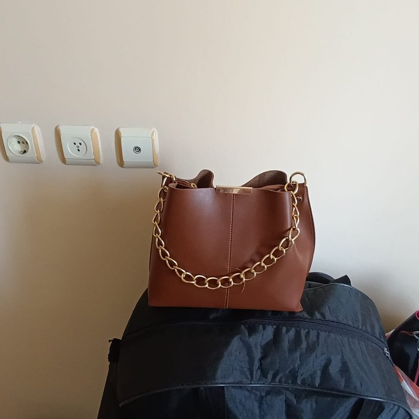 Zincir Detaylı Kahverengi Deri Kadın Çanta - Görsel 2