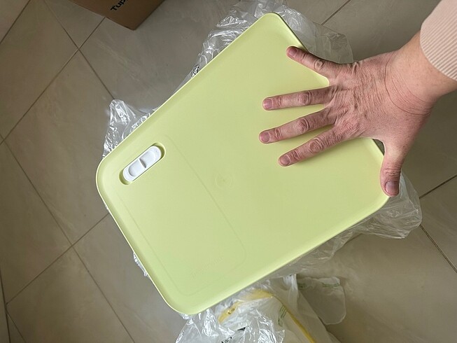 Tupperware Sera 9.9lt