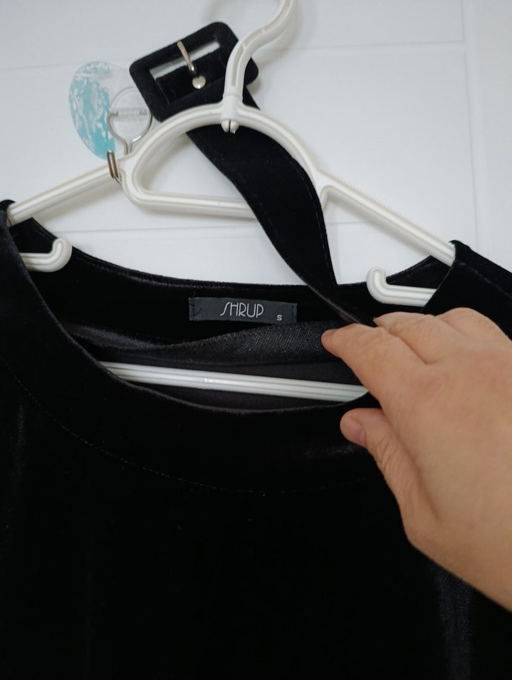 Uzun Siyah Gotik Kadın Elbise - Görsel 3