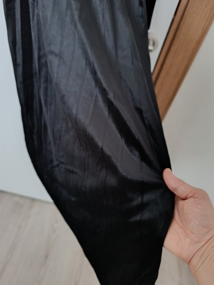 Uzun Siyah Gotik Kadın Elbise - Görsel 5