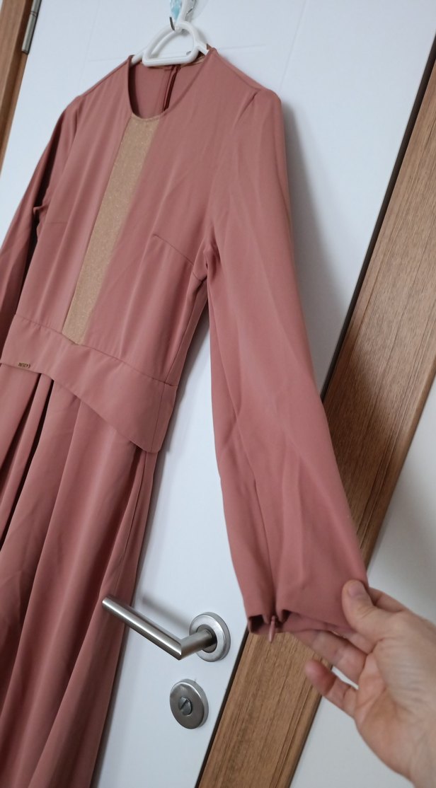 Armine Bej Renkli Pilili Uzun Kollu Kadın Elbise - Görsel 4