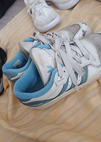 Beyaz Bağcıklı Kadın Spor Ayakkabı - Görsel 2