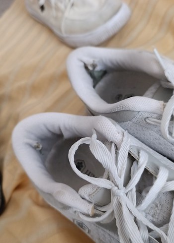 Beyaz Bağcıklı Spor Ayakkabı - Görsel 5