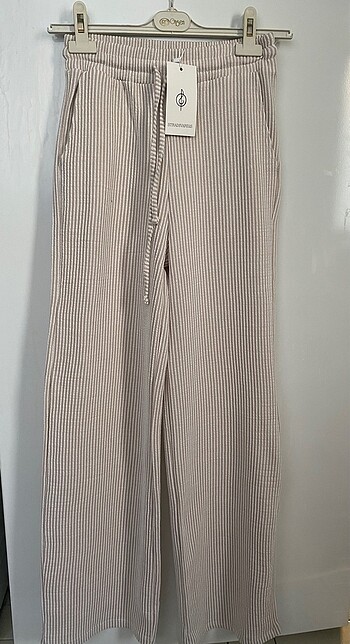 Stradivarius çizgili pantolon