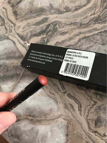  Beden Note dudak kalemi rose 02