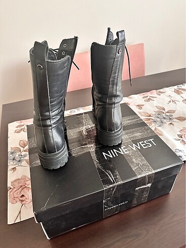 37 Beden Nine west gerçek deri kadın bot