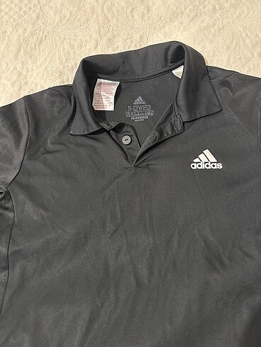 11-12 Yaş Beden siyah Renk Adidas tişört