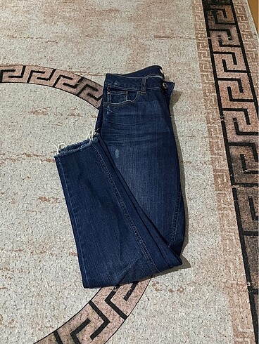 Yırtık jean