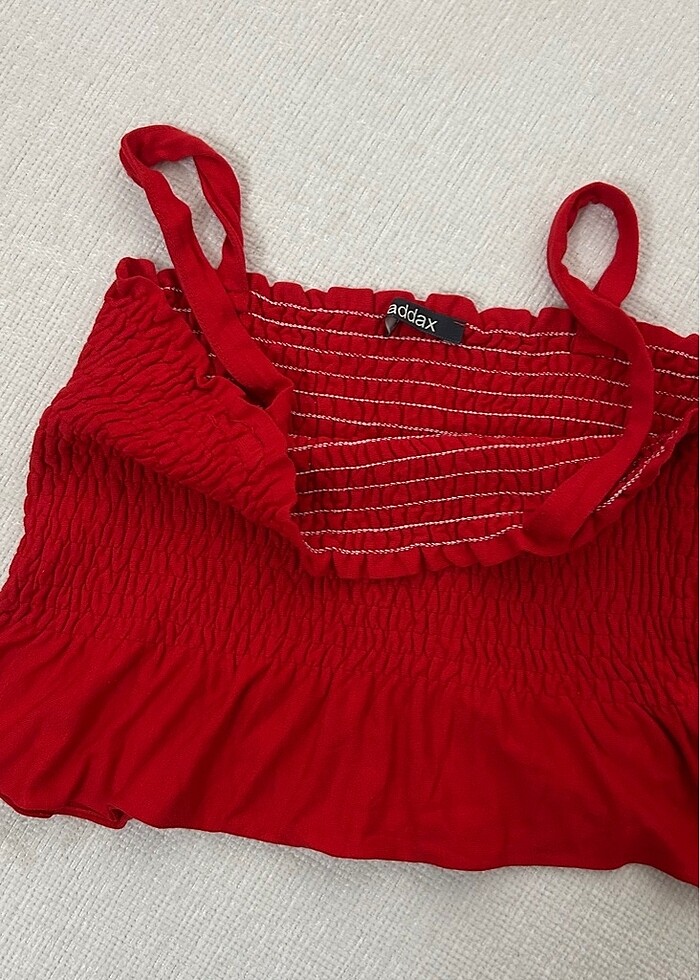 Kırmızı büstiyer - Görsel 2