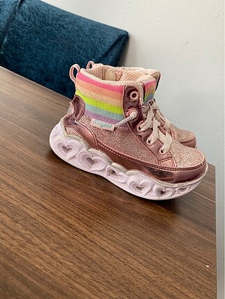 Skechers spor ayakkabı