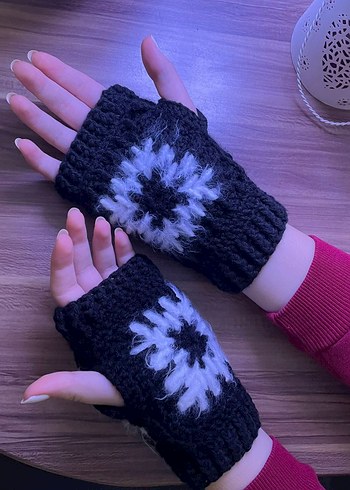 Siyah Örgü Bohem Parmaksız Eldiven - Görsel 2