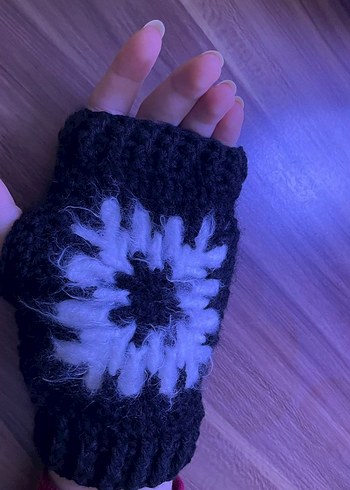 Siyah Örgü Bohem Parmaksız Eldiven - Görsel 5