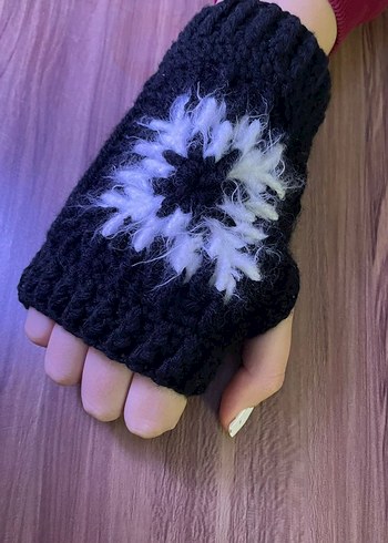 Siyah Örgü Bohem Parmaksız Eldiven - Görsel 3