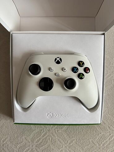 Xbox Xbox 9.Nesil Kutulu Kol (Beyaz Renk)