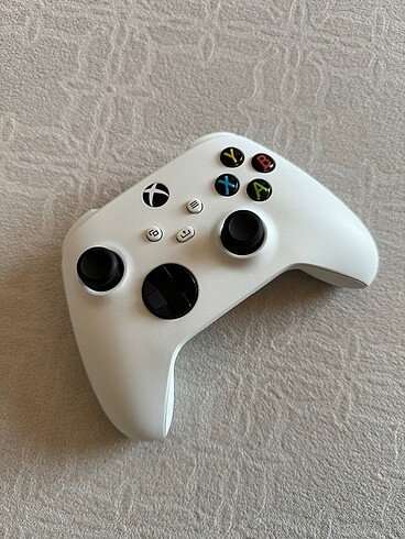 Xbox Xbox 9.Nesil Kutulu Kol (Beyaz Renk)