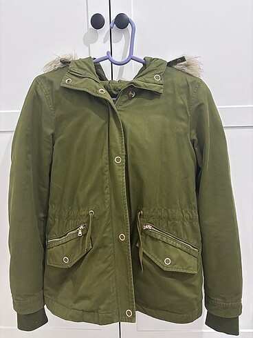 Zara mont
