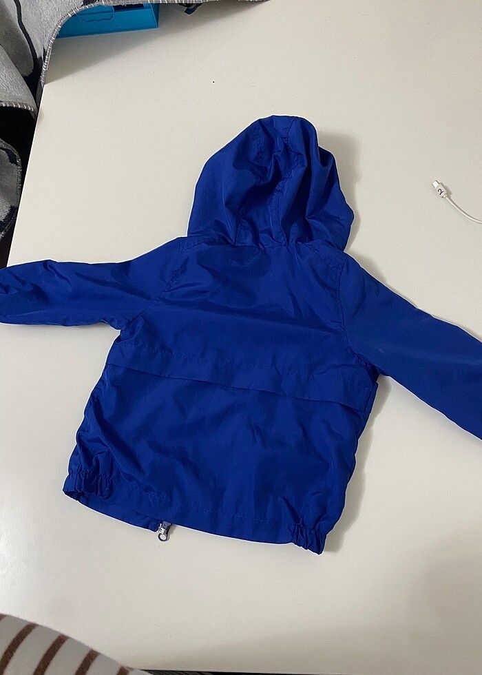 LC waikiki 18-24 ay astarlı yağmurluk - Görsel 4