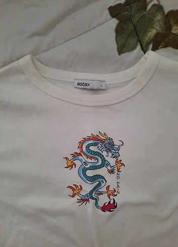 m Beden beyaz Renk Addax crop