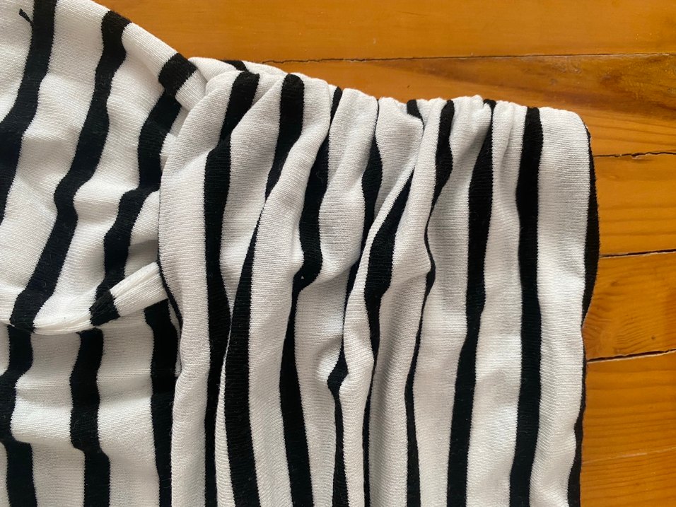 Çizgili Beyaz siyah Uzun Kollu Bluz - Görsel 3