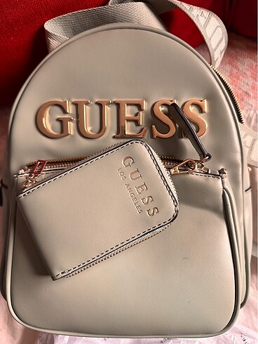 Guess sırt çantası