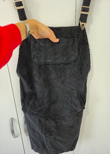 Siyah Kadife Askılı Midi Salopet - Görsel 3