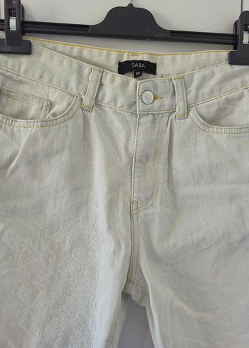 Beyaz Kadın Loose Fit Denim Bermuda Şort - Görsel 2