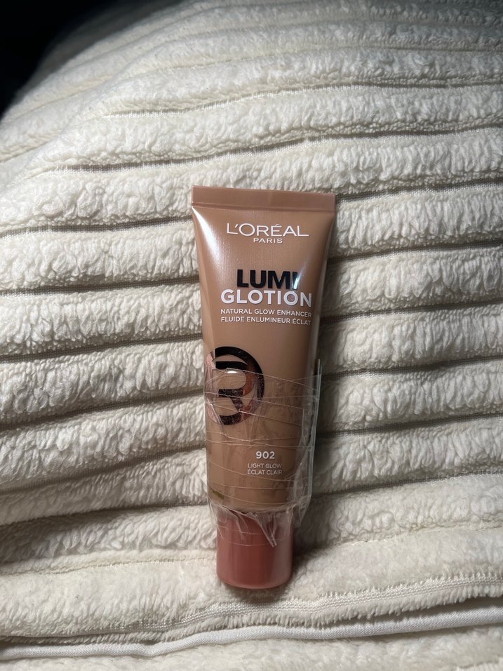 L'Oréal Lumi Glotion Parlatıcı 902 - Görsel 2