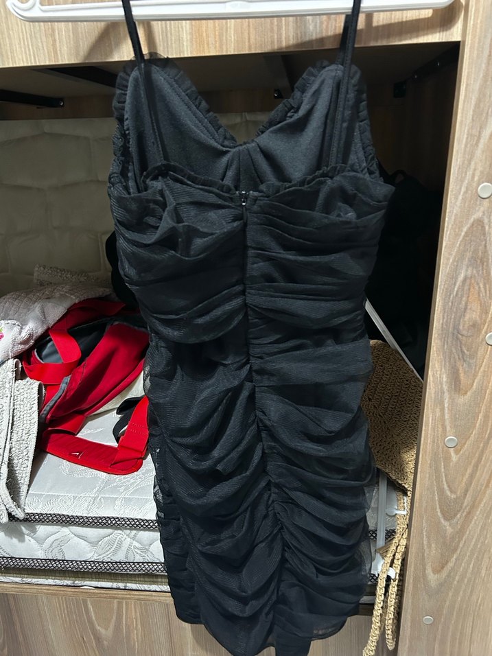 Askılı Drapeli Siyah Mini Elbise hiç giyilmedi - Görsel 2
