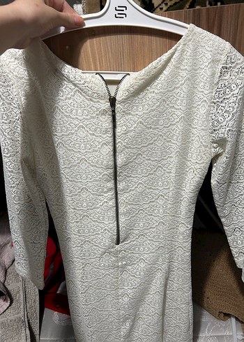 Dantel Detaylı Beyaz Midi Elbise - Görsel 2