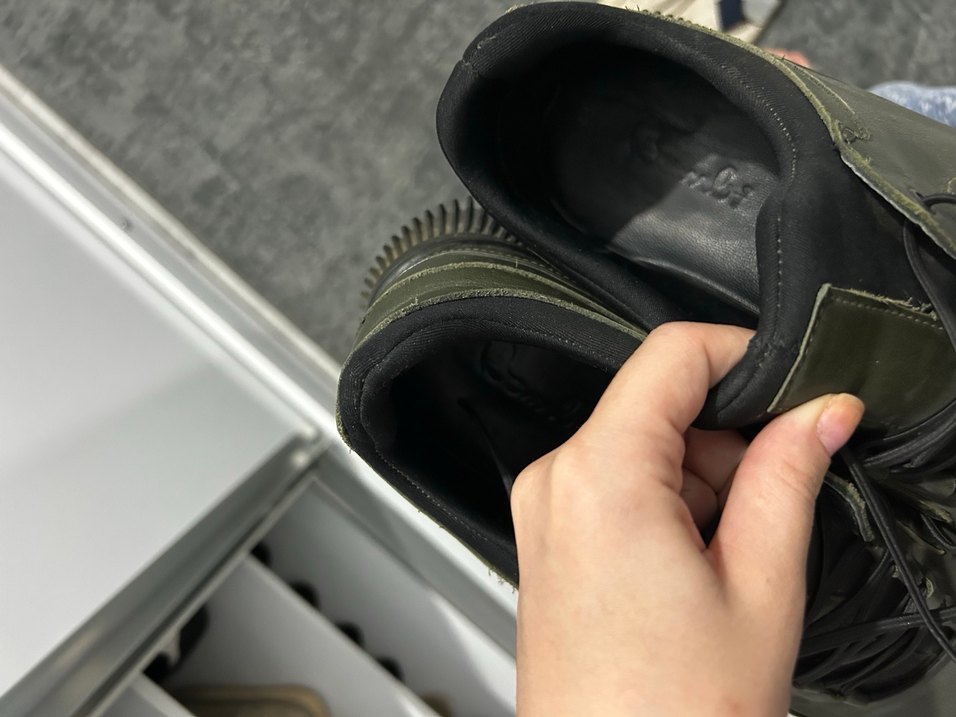 Hafif ve Şık Erkek Ayakkabı klasik ve spor giyilebilir. - Görsel 2