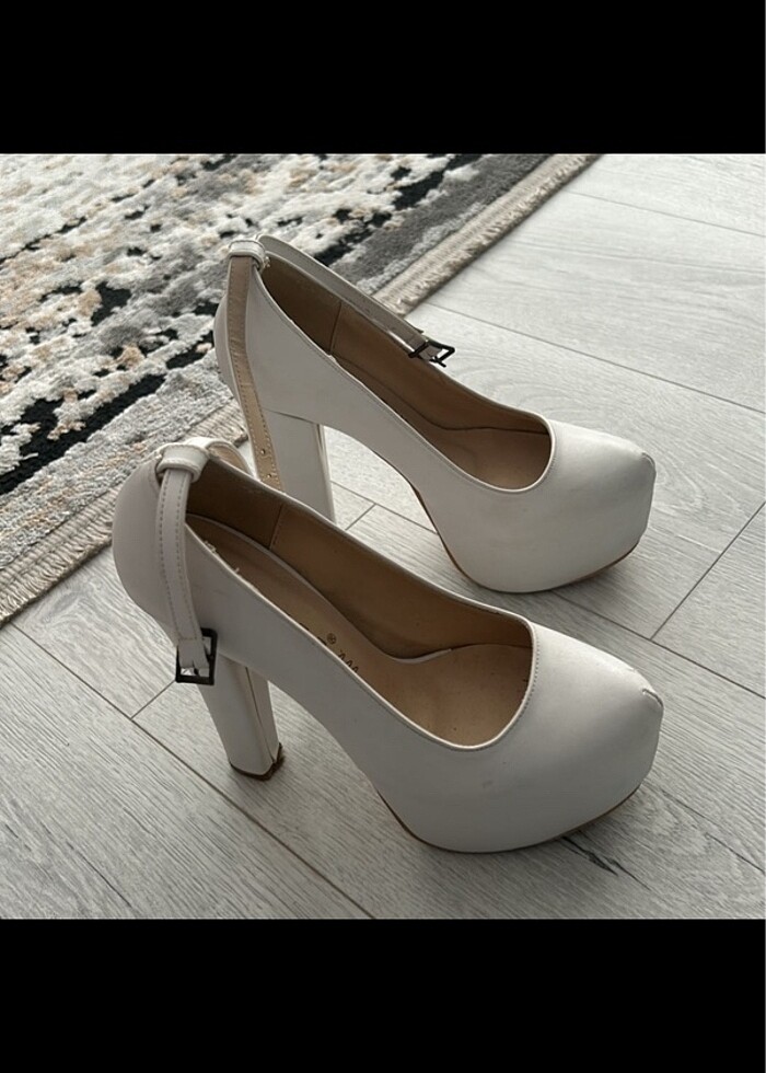 Gelinlik ayakabısı bir defa giydim tertemiz - Görsel 3