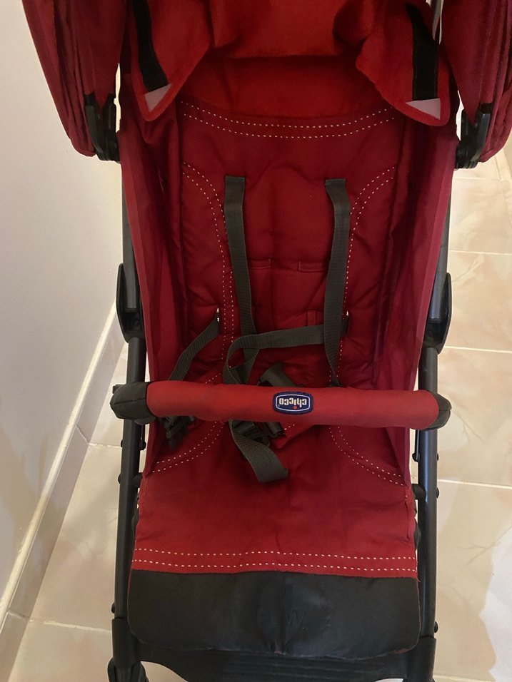 Chicco lite way Kırmızı Bebek Arabası - Görsel 3