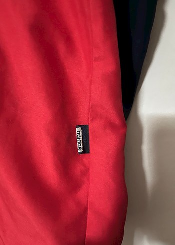 l Beden Adidas Lacivert Kırmızı Fermuarlı Spor Mont