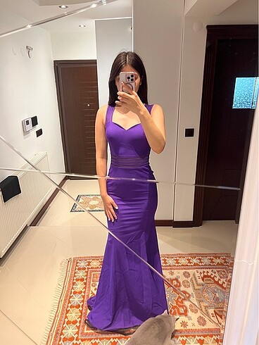 Abiye balık model elbise