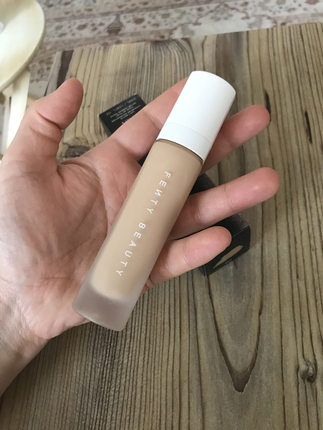 diğer Beden ten rengi Renk Fenty Beauty Pro Filt?r Fondoten ?