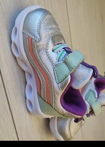 Kız Çocuk Renkli Cırt Cırtlı Spor Ayakkabı - Görsel 2